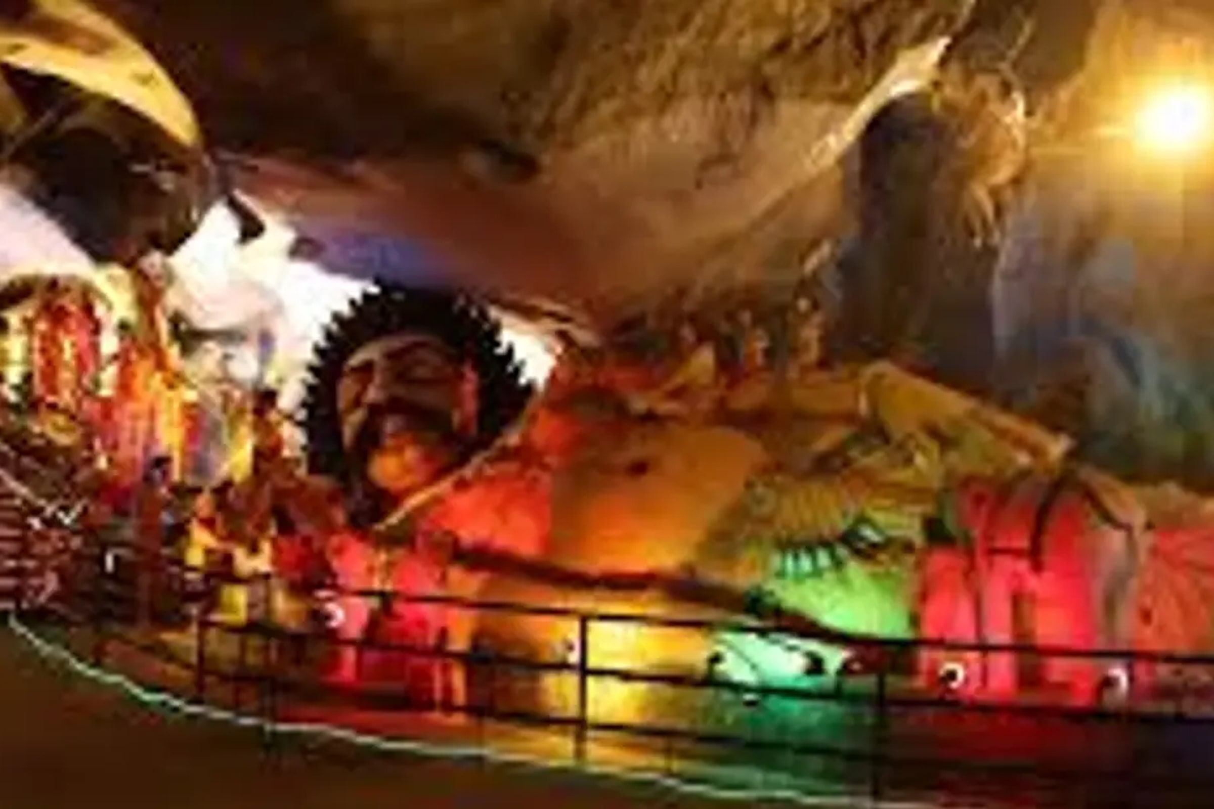 Kuala Lumpur Suburbs and Batu Caves